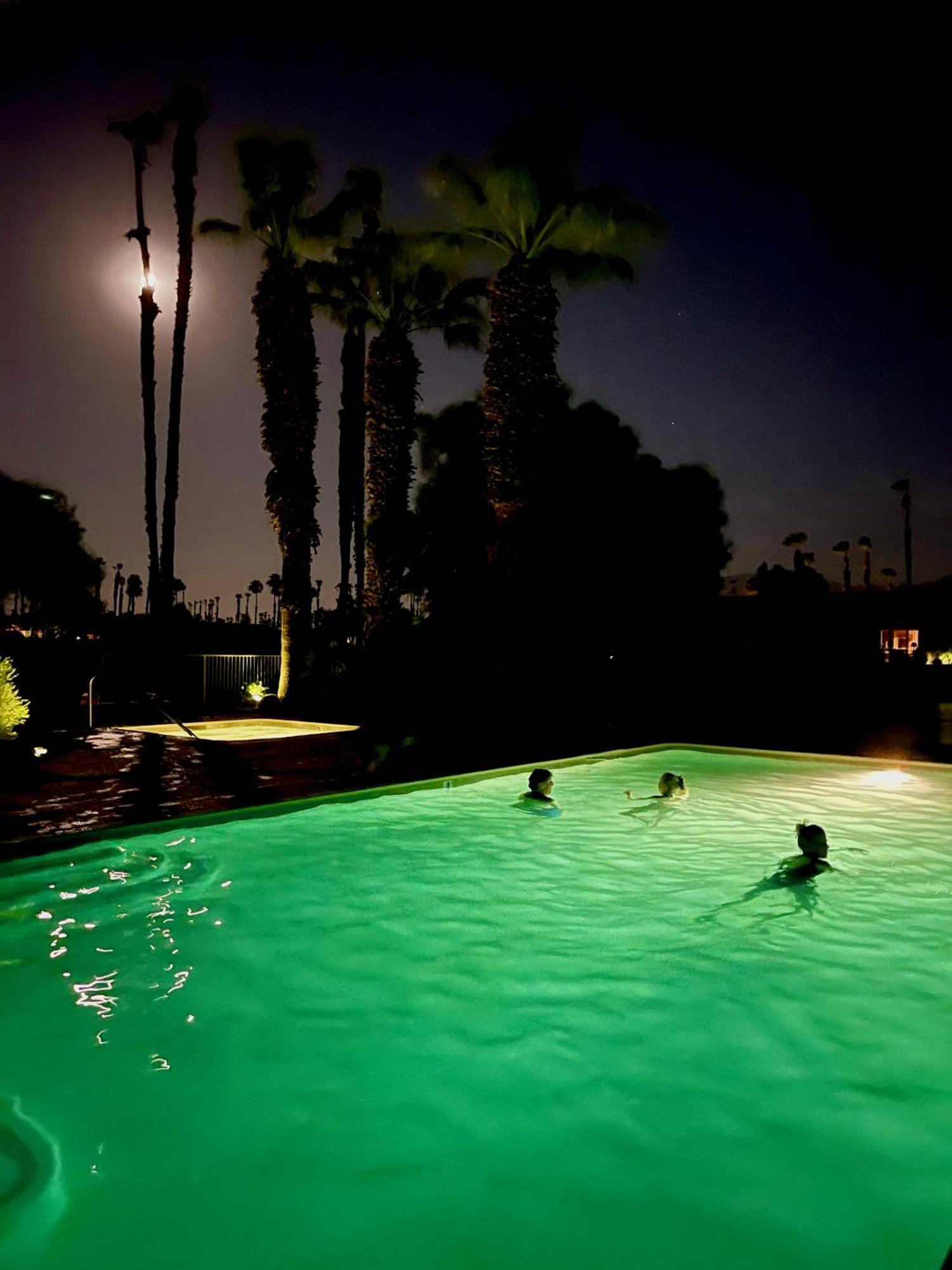 The View! Palm Desert Country Club Villa Εξωτερικό φωτογραφία
